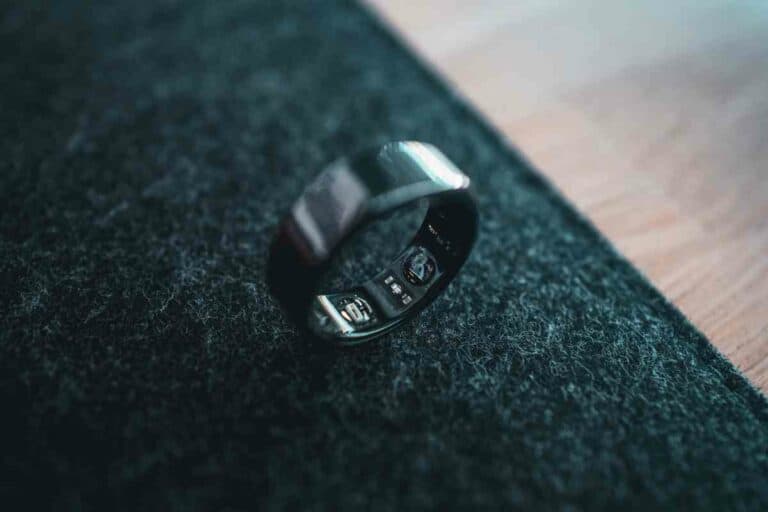 How Long Does Oura Ring Battery Last?
