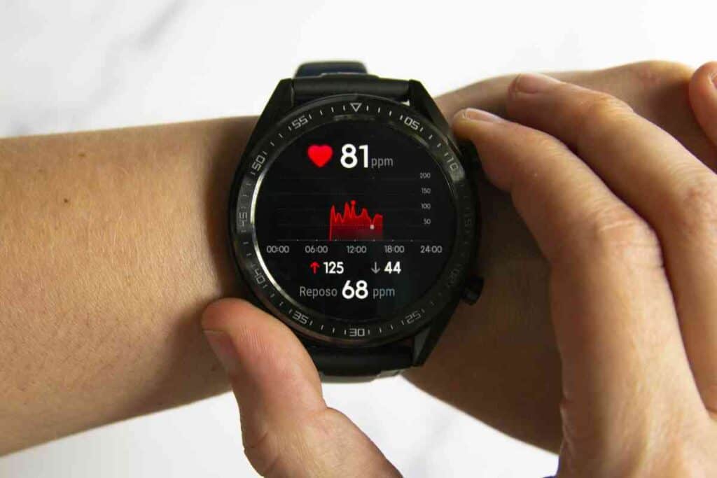 How do you change heart rate zones on a Garmin Connect 3
